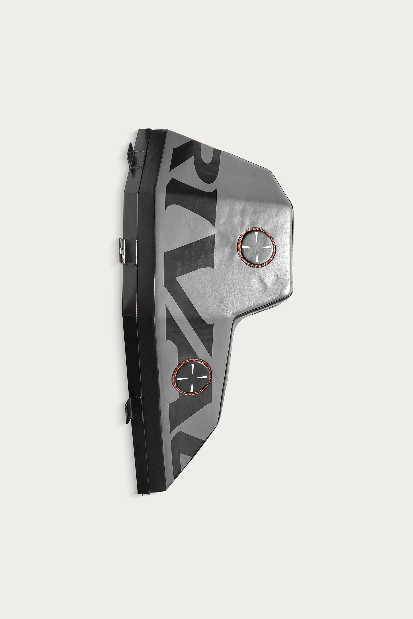 RIVAL ANGLED WALL PAD