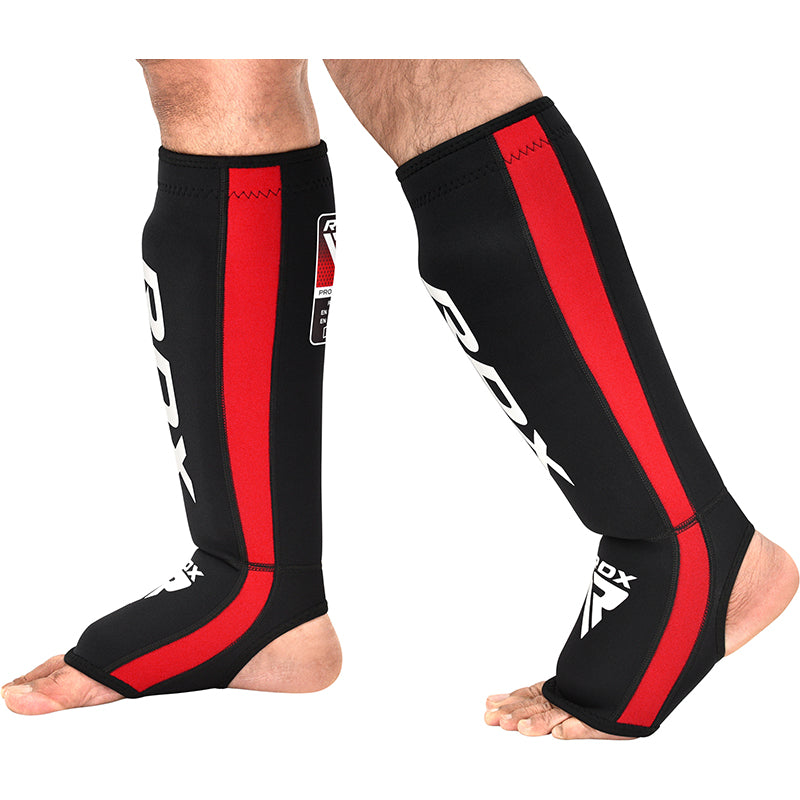 BLACK/ RED