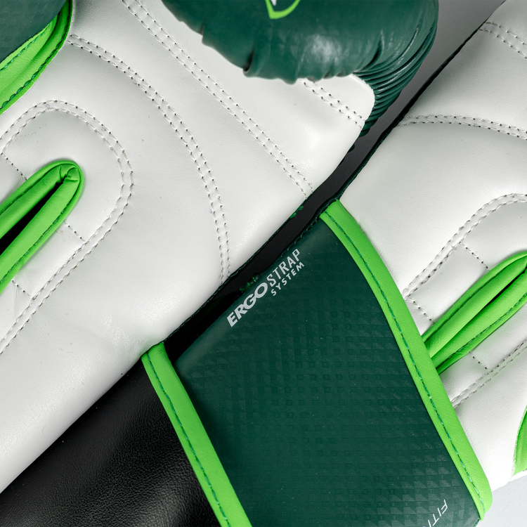 RIVAL RB7 FITNESS & BAG GLOVES