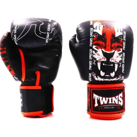TWINS MUAY THAI "NEW PAYAK" LIMITED EDITION GLOVES FGBVL3-60